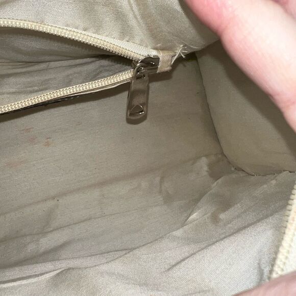 Vintage Addiction From a Distant Time Fully Beaded and Prong Set Rhinestone Bag - Picture 13 of 15